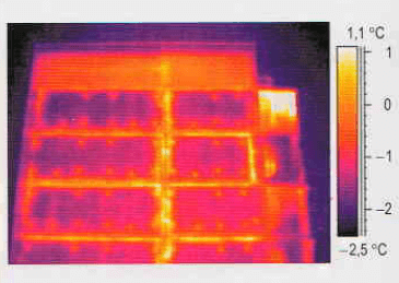 Некачественные швы и мостики холода, снижающие термическую однородность стен, приводят к свернормативным теплопотерям.